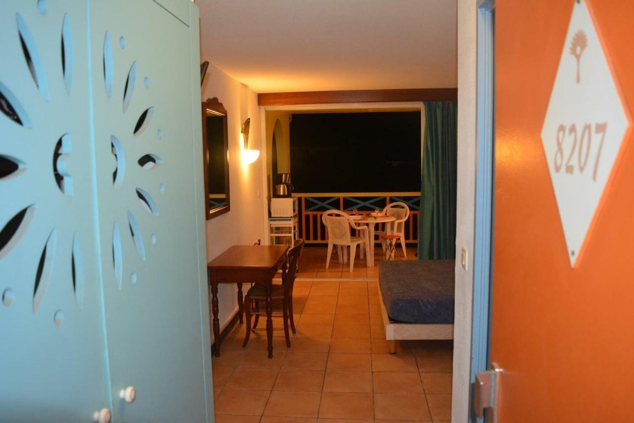 Appartement Mathena Caritan Buitenkant foto